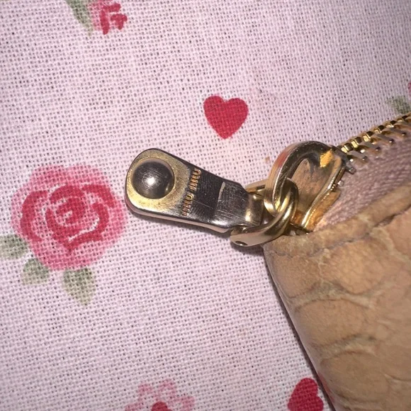 Miu Miu Wallet - Picture 5 of 7